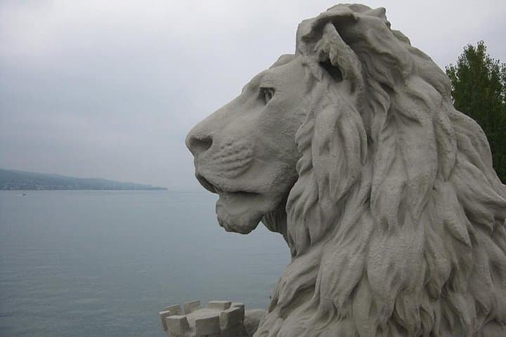 Zurich City Tour with Audio Commentary