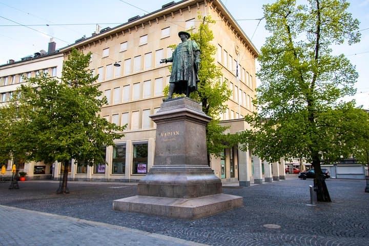 Explore St. Gallen in 60 minutes with a Local
