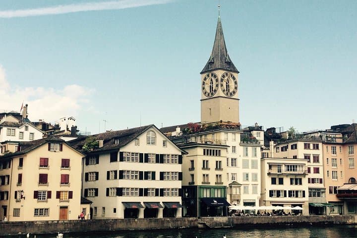 Classic Zurich: Old Town, History & Iconic Landmarks