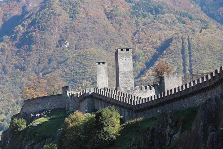 Bellinzona Highlights: Castelgrande & Historic Center