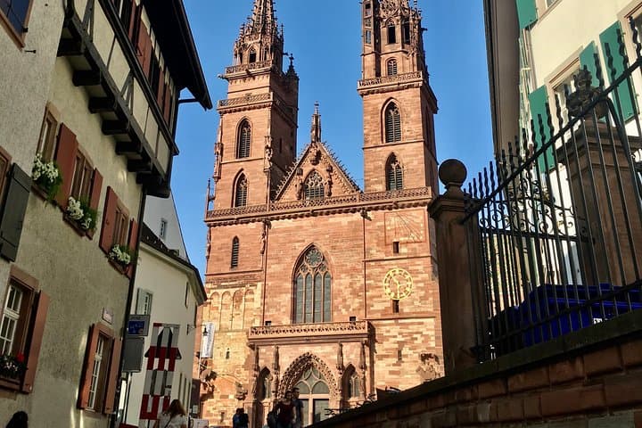 Basel Historical Old Town Tour