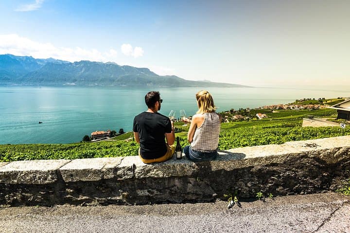 Day Trip to Montreux, Chaplin's World & Chillon Castle& apéritif