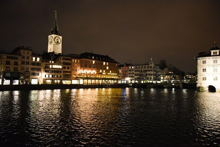 Zurich Sightseeing Private Walking Tour
