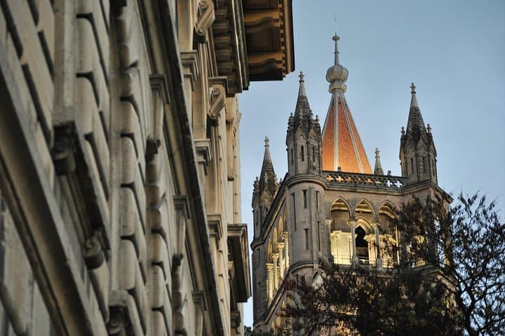 Historic Lausanne: Exclusive Private Tour with a Local