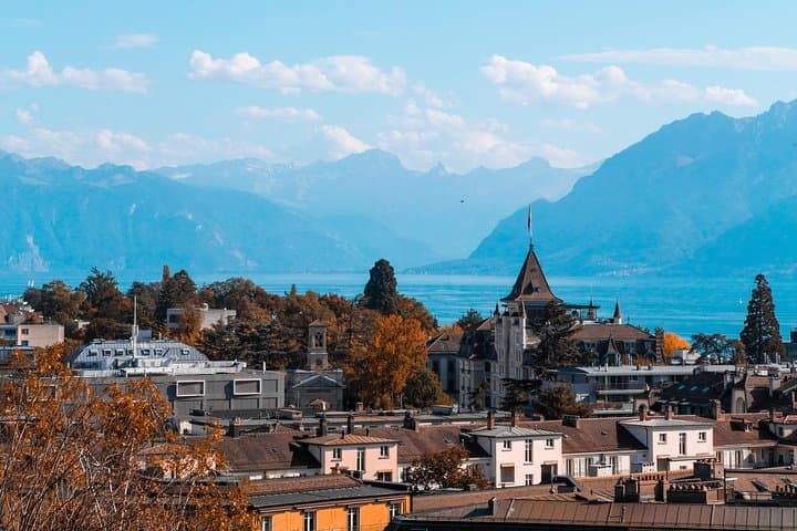 Explore the Instaworthy Spots of Lausanne with a Local