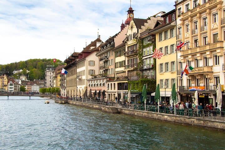 Architectural Lucerne: Private Tour with a Local Expert