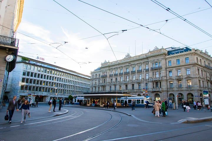 Discover Zurich’s most Photogenic Spots with a Local