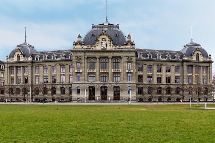 Experience Bern: Scenic Views, Riverside Walks & Local Life