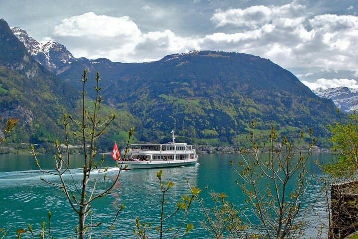 Lucerne Old Town Walking Tour
