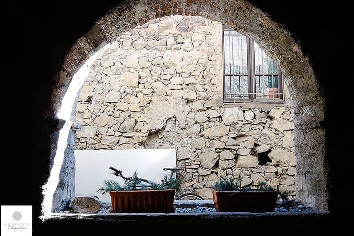 Stunning photo tour from Lugano to Gandria with photo pro