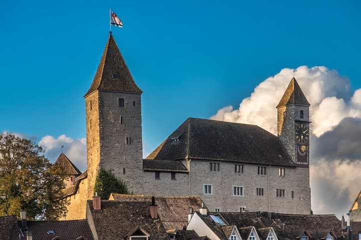 Zurich, Einsiedeln and Rapperswil by private vehicle and boat (Private Tour)!