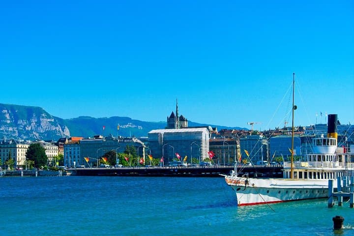 Private Photo Tour in Geneva
