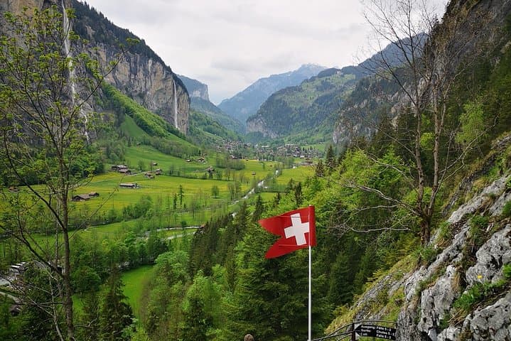 Best of Bernese Oberland Tour from Interlaken
