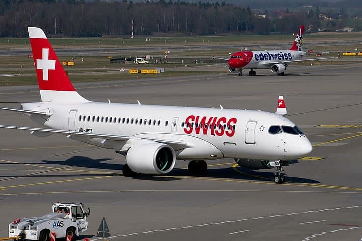 Private arrival OR departure transfer from/to airport of Zurich