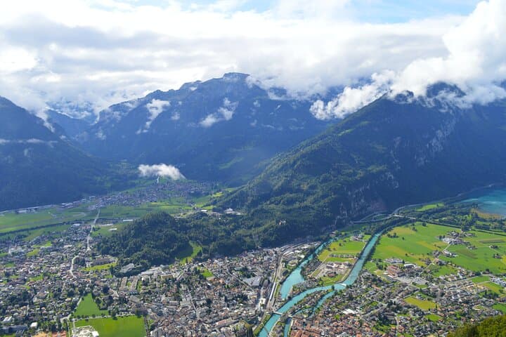 Daytrip to Swiss Villages: Interlaken Grindelwald & Lauterbrunnen