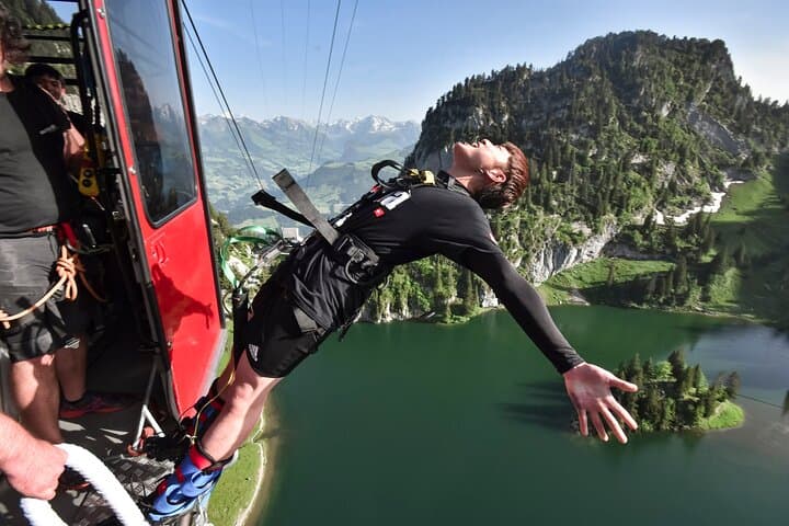 Bungy Jump Stockhorn with OUTDOOR
