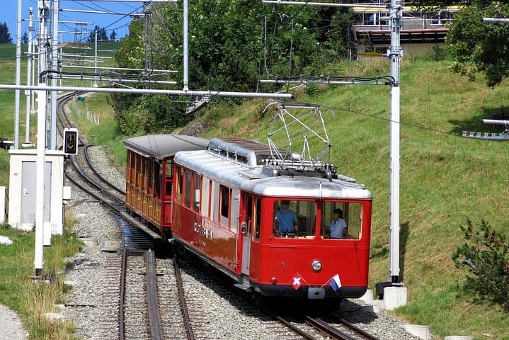 Mt. Rigi - Hiking & Wellness Day Trip from Lucerne