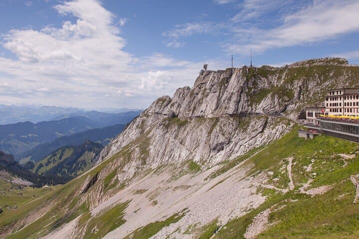 Guided Daytrip to Mount Pilatus and Lucerne from Zurich