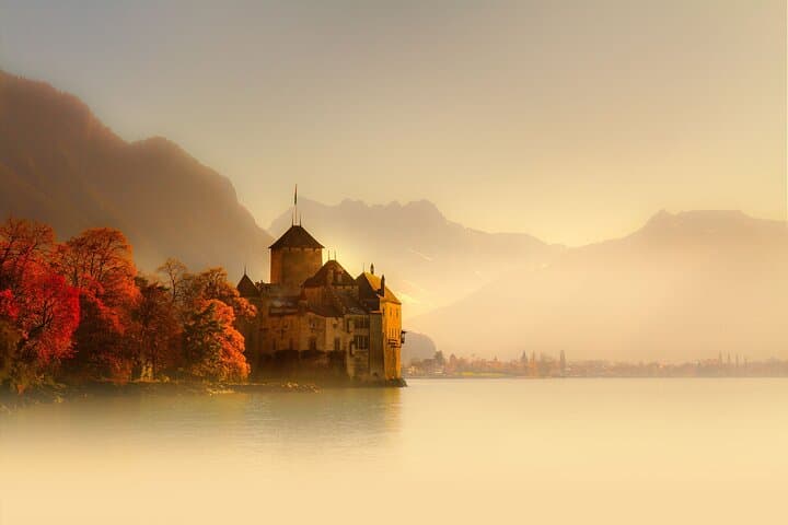 Private Trip from Geneva to Montreux through Lausanne
