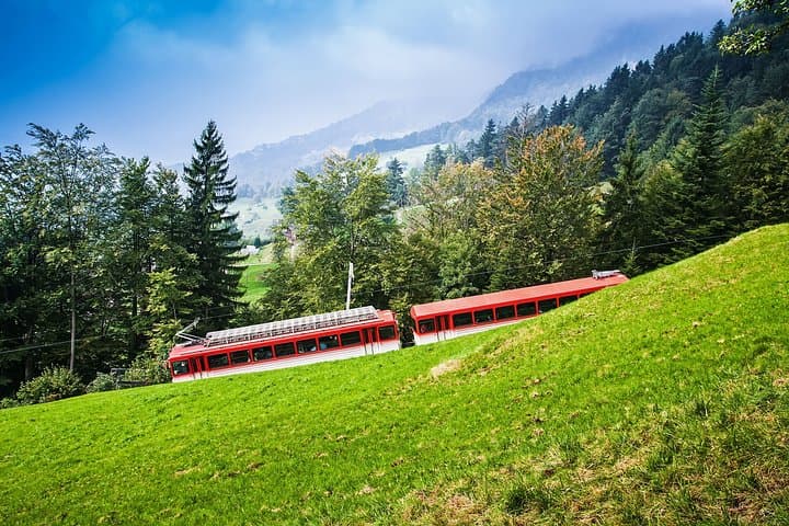 Lucerne and Mount Rigi - Queen of the Mountains - Private Trip from Zurich