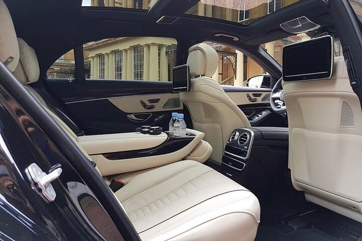 Basel Airport Transfer: Basel to EuroAirport (BSL MLH EAP) in Luxury Car