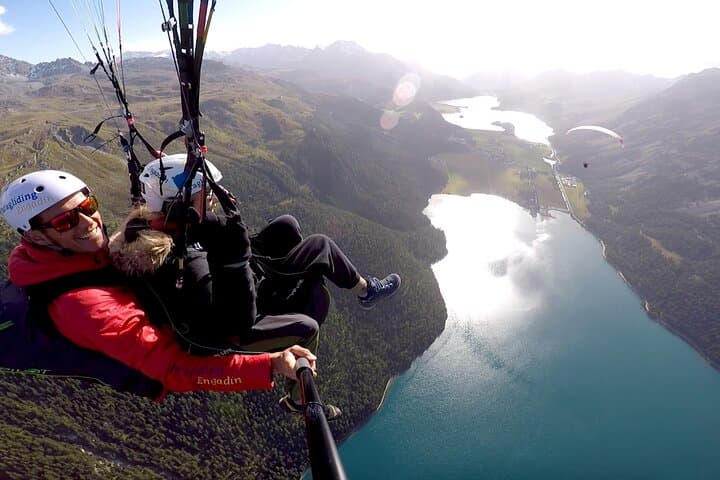 Paragliding Tandem Flights in Engadin
