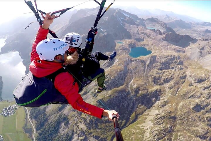 Paragliding Tandem Flights in Engadin