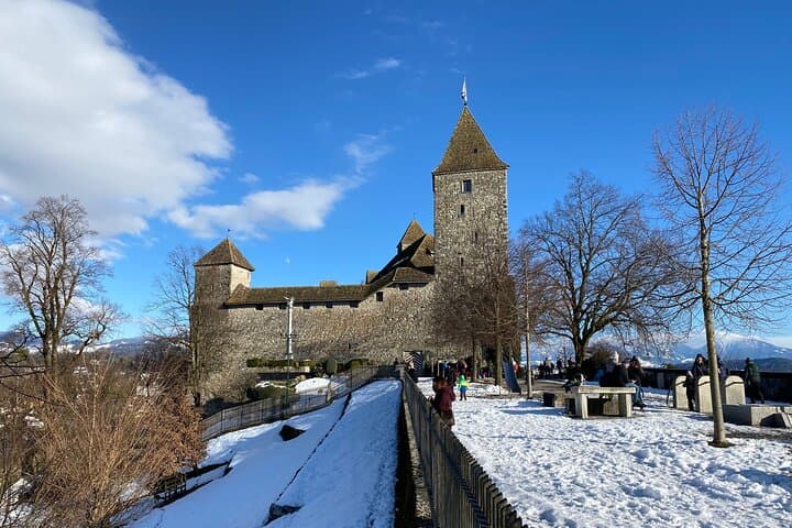 Private Half-Day Tour to Rapperswil from Zurich