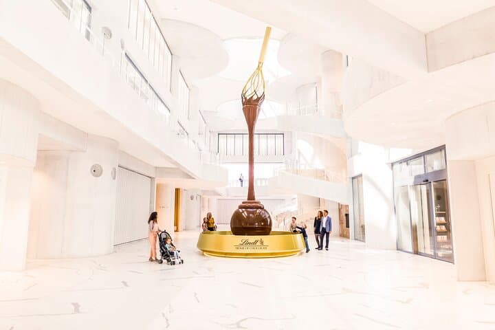 Zurich Half Day Tour Including Lindt House Of Chocolate Factory Outlet