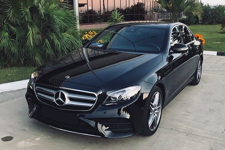 Private Transfer Basel Airport BSL to Zurich City in Car or Van