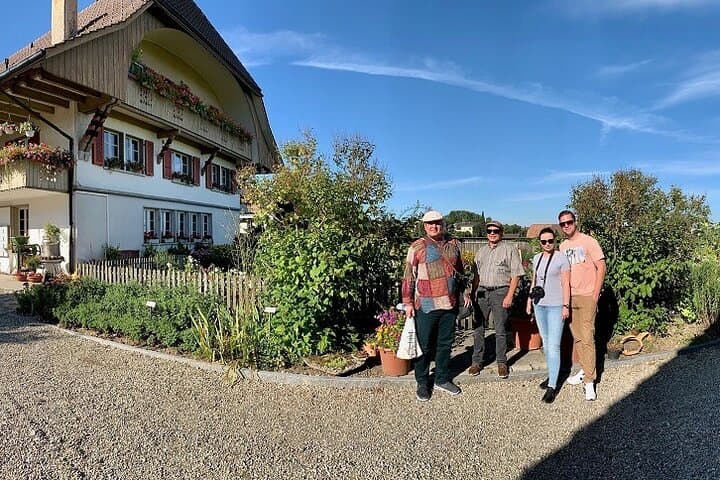 Enjoy this Vibrant Excursion With Best of Switzerland Tours!
