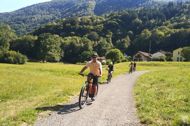 BikeBrix Scenic Cycling Tour in Lake Maggiore Ascona Locarno