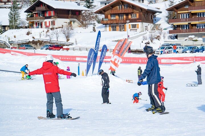 1-Day Beginner Snowboard Package in Grindelwald