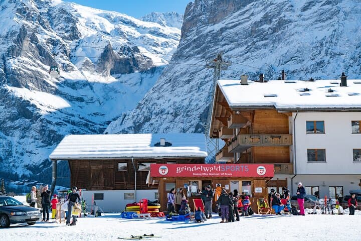 1-Day Beginner Snowboard Package in Grindelwald
