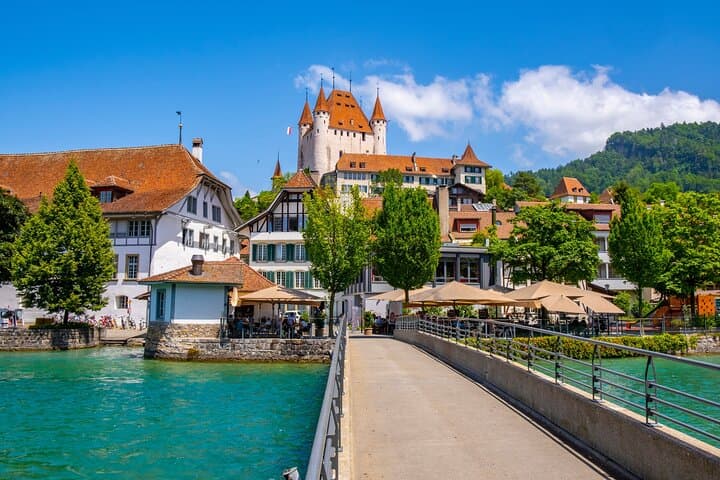 Beatus Caves, Lake Thun Cruise & Thun City Tour