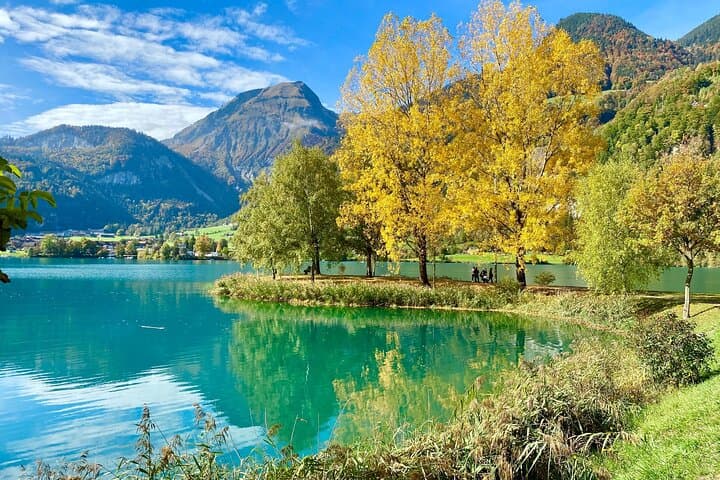 Private tour to the most breathtaking insider spots in Switzerland (1 day)