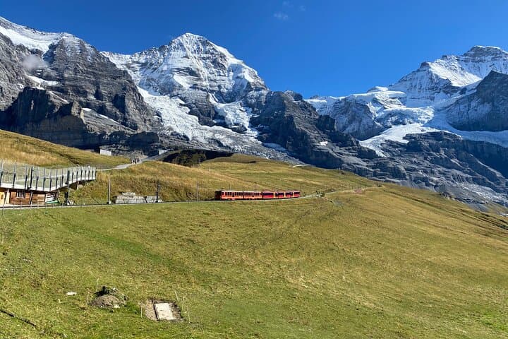 Jungfraujoch & Lauterbrunnen Alpine Tour | From Zurich