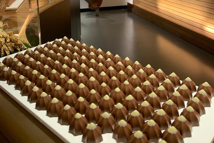 Gruyères Castle, Cheese & Chocolate Small Group | From Bern