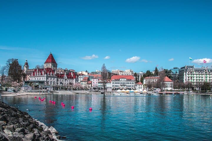 Discover Lausanne’s most Photogenic Spots with a Local
