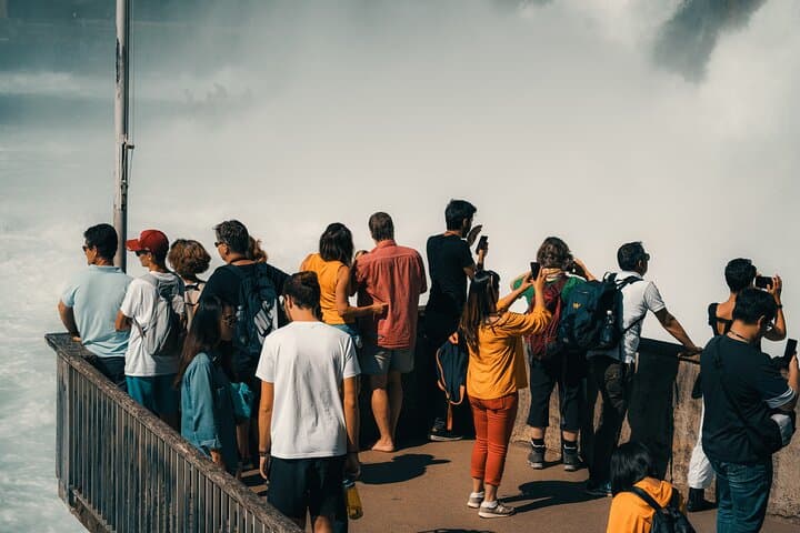 Private 4 hours tour of Rhine Falls from Zurich