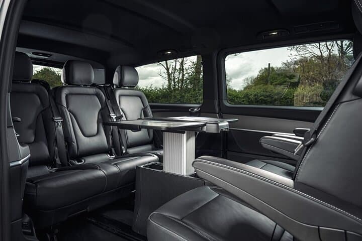 Departure Transfer: Geneva to Geneva Airport GVA by Luxury Van
