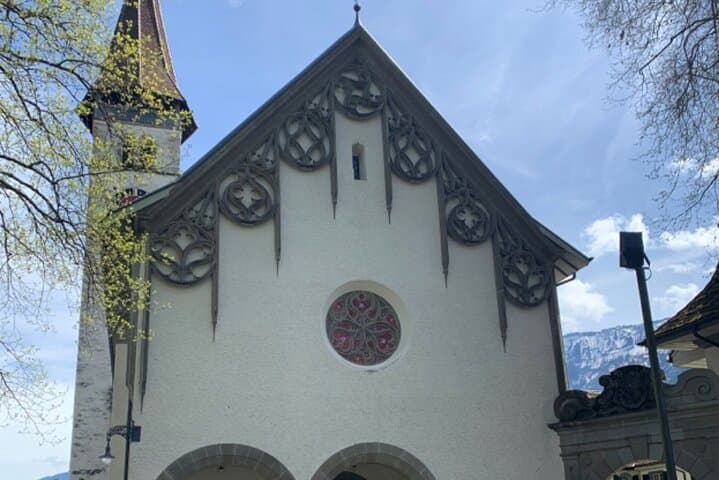 Interlaken: Self-Guided Walking City Tour & Scavenger Hunt