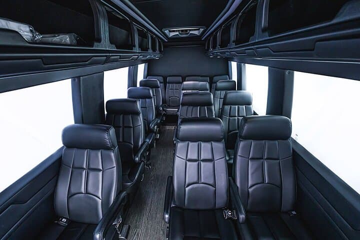 Departure Zurich to Zurich Airport ZRH by Luxury Car or Van