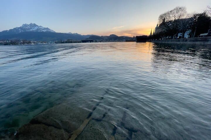 Private Lucerne View and Photo Walking Tour