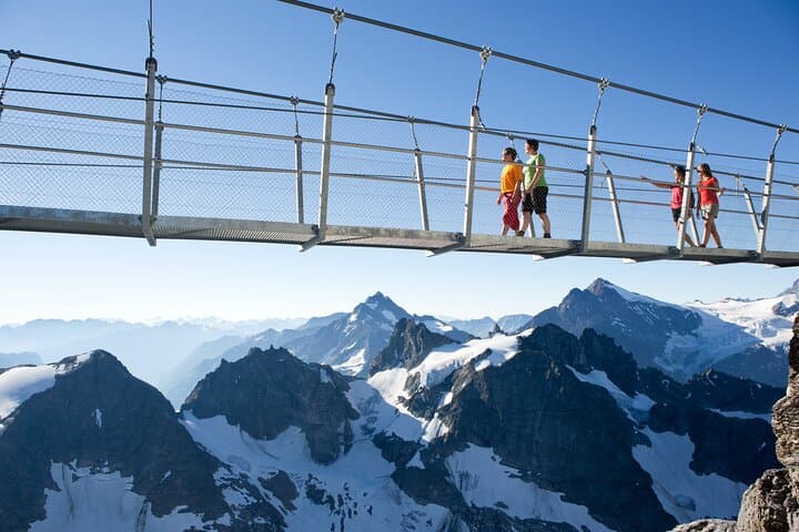 From Zurich: Mount Titlis Snow Day, Fondue in the igloo & Lucerne