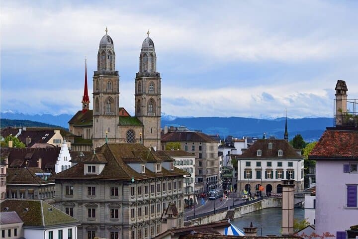 Private Tour of Zurich and LINDT Home of Chocolate
