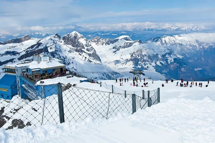 Zurich: Private Day Trip to Engelberg, Mount Titlis & Interlaken
