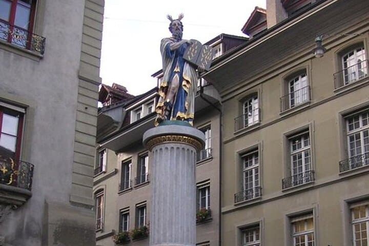Zurich to Interlaken and Grindelwald full Day Private Trip