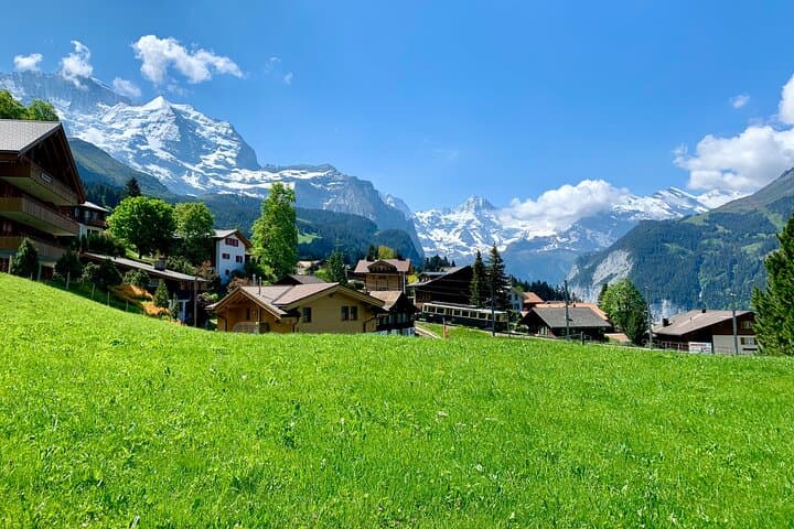 James Bond’s Schilthorn & Mürren Tour | From Basel