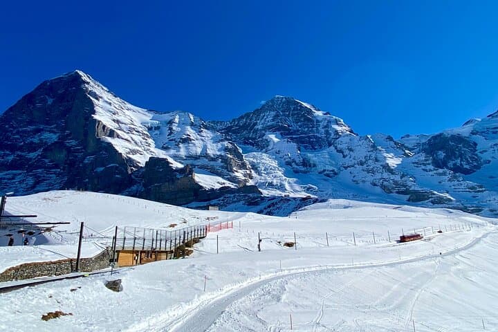 Lauterbrunnen, Jungfrau & Grindelwald Tour | From Basel